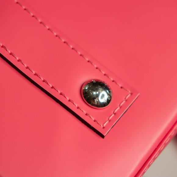 Louis Vuitton Epi Alma BB Dragon Fruit (Discontinued Color) - Picture 6 of 14